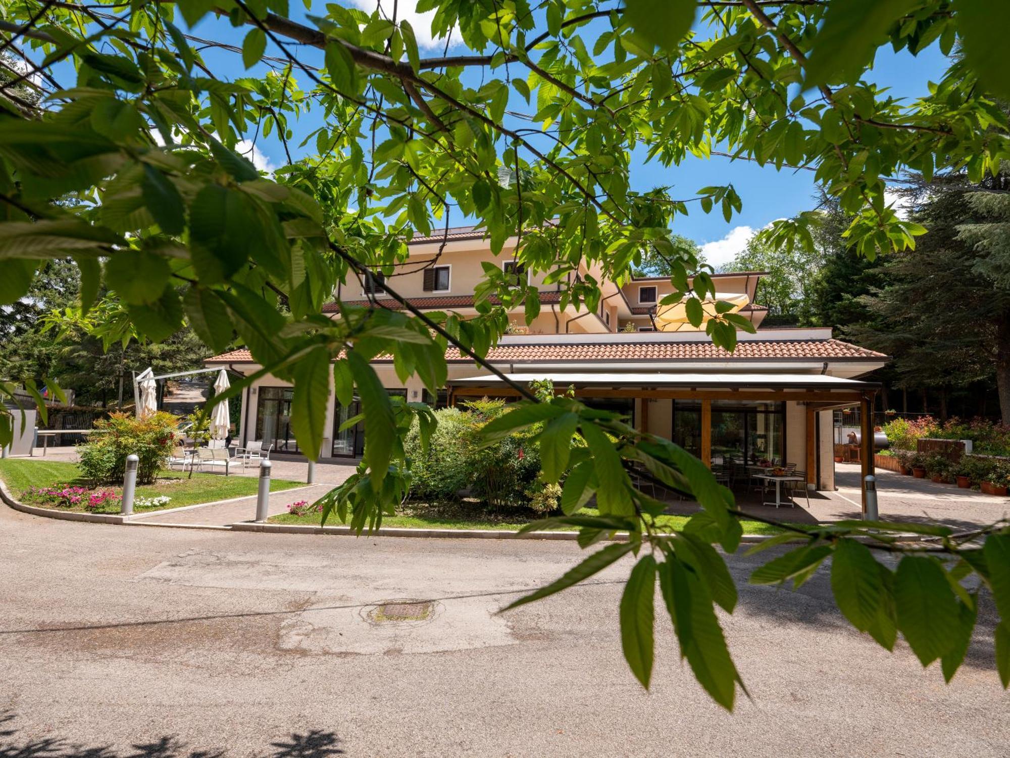 Il Castagneto Hotel Melfi Exterior foto